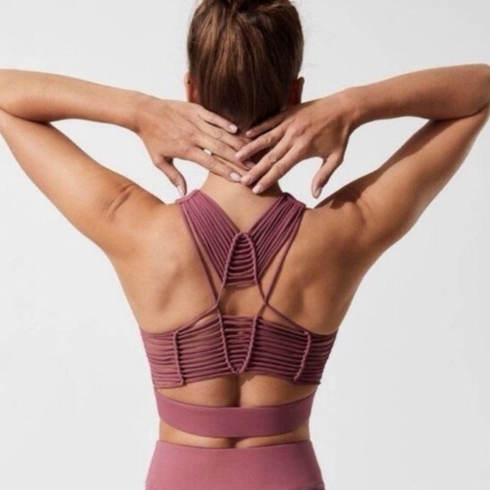 Carbon38 Seminyak Sports Bra In Mauve. Size Medium